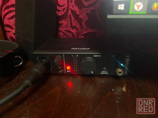 Продаю Микрофон AKG P 120 + Arturua Minifuse 1 + акустический экран и пантограф Донецк - изображение 3