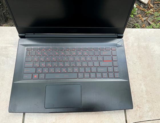 MSI 15 (core i5,16gb,SSD512,RTX3050Ti) -гарантия год Донецк