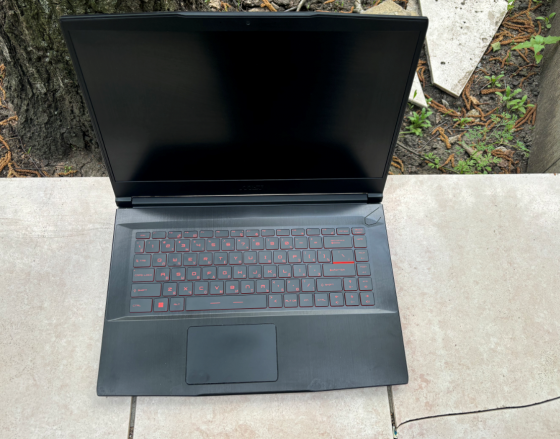 MSI 15 (core i5,16gb,SSD512,RTX3050Ti) -гарантия год Донецк