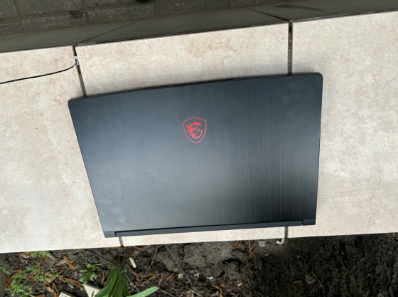 MSI 15 (core i5,16gb,SSD512,RTX3050Ti) -гарантия год Донецк