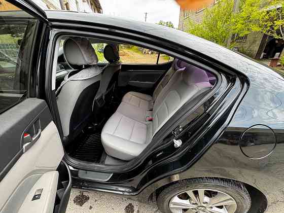 Продам Hyundai Elantra 2017 Донецк