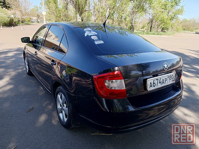 Skoda Rapid 1.6 MT, 2013, 200 000 км Донецк - изображение 2