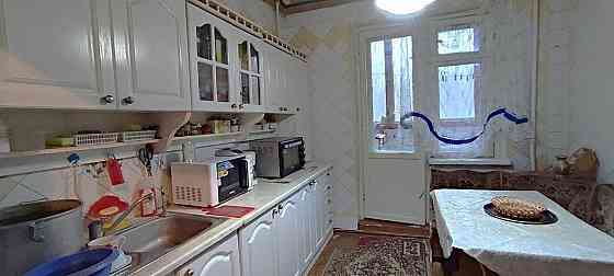 Продам 3-х комн м-н Цветочный Донецк