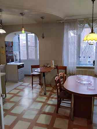 Продажа 4 комн. квартиры S-114 кв.м. в центре. Донецк
