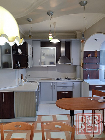 Продажа 4 комн. квартиры S-114 кв.м. в центре. Донецк - изображение 1
