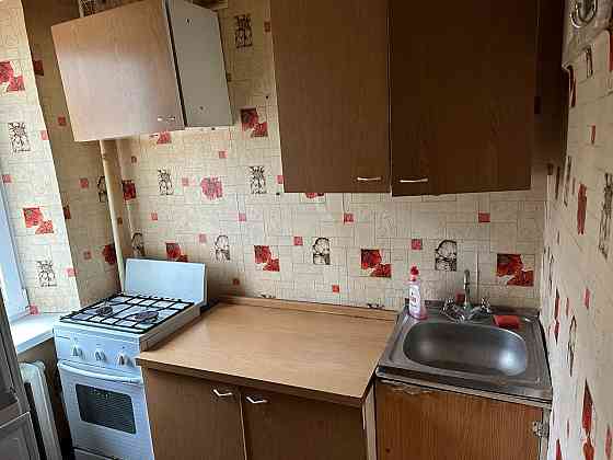 Продам 1-комнатную квартиру ( гостинка) Донецк