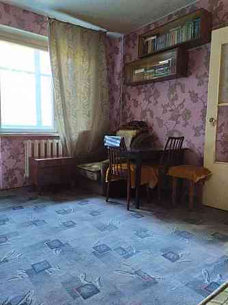 Продам 1-комнатную квартиру ( гостинка) Донецк