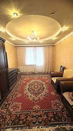 Продажа крупногабаритной 2-ком.кв. Сталинка. 2-й этаж. Быстрая сдлека! Шахтерск