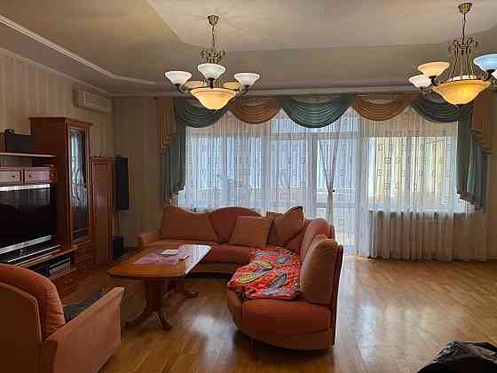 Новострой, центр 4х.комн. 176кв/м Донецк