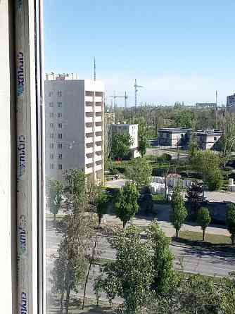продам 2 комнатную квартиру Мариуполь