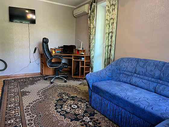 Продам 2 комнатную квартиру Мариуполь