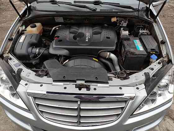 Ssang Yong Karon Донецк
