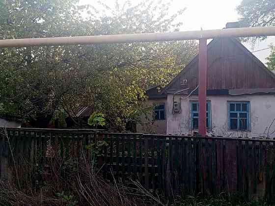 Продается приватизированный земельный участок с домом. Донецк