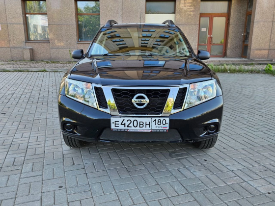 Продам Nissan Донецк
