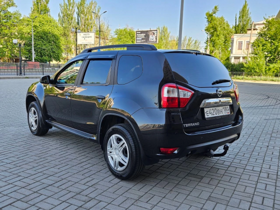 Продам Nissan Донецк