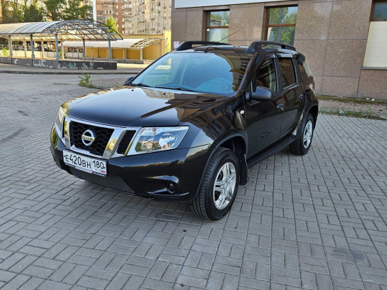 Продам Nissan Донецк