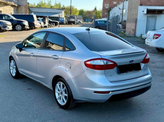 Продам Ford Донецк