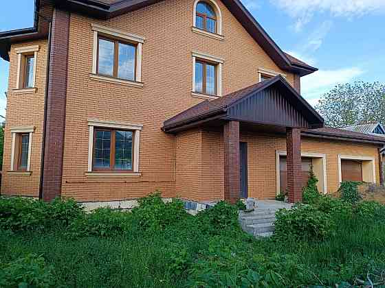 продам 3-х уровневый дом Донецк киевский р-н ор-р маяк Донецк