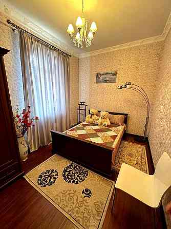 продам элитный 2х уровневый дом Макеевка Центральное Городской рн самый центр города Макеевка
