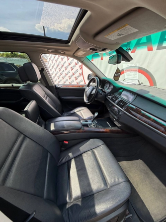 Продам Bmw x5 Донецк