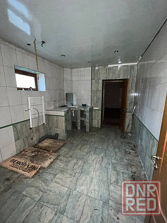 Продатся дом в Петровском районе города Донецка площадь дома 130 кВ.м Площадь участка 14 сот. Донецк - изображение 2