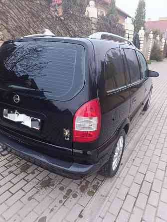 Opel zafira a Донецк