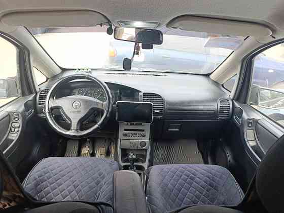 Opel zafira a Донецк