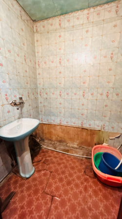 Продается срочно 2 комнатная квартира, г. Макеевка,пгт Ханженково, микрорайон Магистральный Макеевка