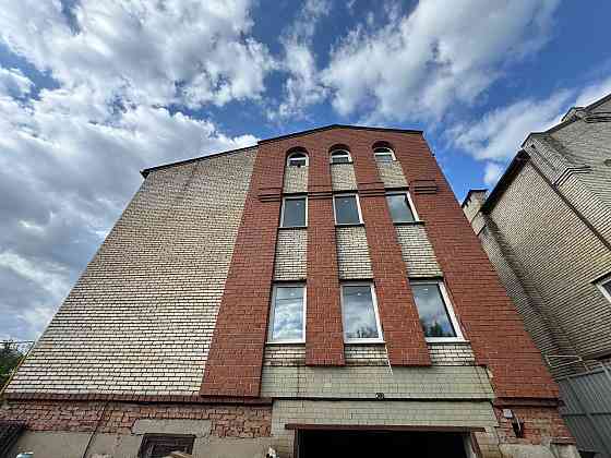 Продам большой дом в тихом месте Донецк