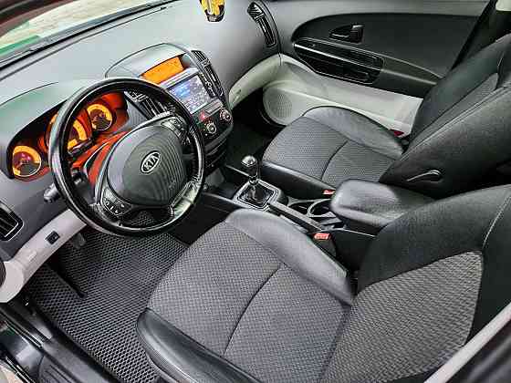 Kia Ceed 2008г 1.4 на механике Макеевка