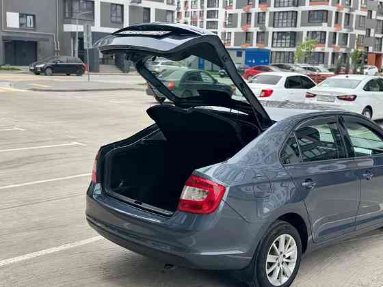 Шкода Рапид 2016 год 1,6 автомат Донецк