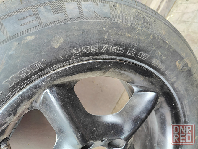 Шина Mishelin 235/65 R17 с диском Донецк - изображение 5