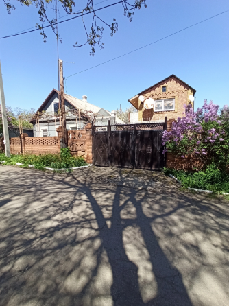 Продажа 2х домов на одном участке г. Макеевка, Советский р-н Ориентир: район Нефтебазы Макеевка