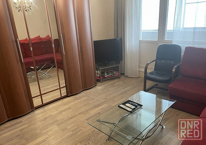 Сдаю однокомнатную квартиру 40.0 м² этаж 3/9 город Донецк, Кировский район, Донецк - изображение 6