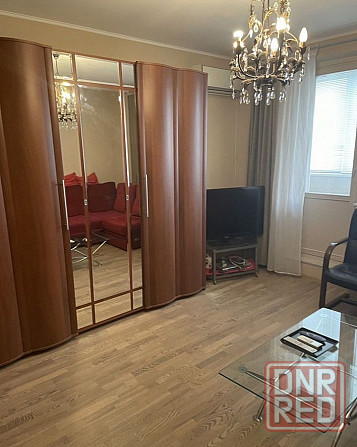 Сдаю однокомнатную квартиру 40.0 м² этаж 3/9 город Донецк, Кировский район, Донецк - изображение 3