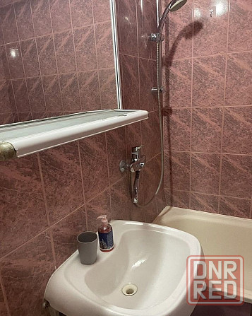 Сдаю однокомнатную квартиру 40.0 м² этаж 3/9 город Донецк, Кировский район, Донецк - изображение 5