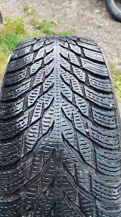 Продам зимнюю резину 195/65 R15 в хорошем состоянии! Донецк