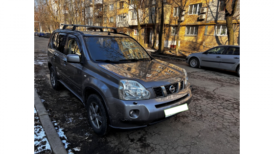 Nissan X-Trail 2.0 SE Макеевка