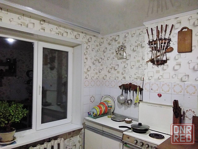 Продам 2-х комн Пролетарский р-н. ПгТ Горбачево-Михайловка. Ремонт. Мебель и техника. Донецк - изображение 1