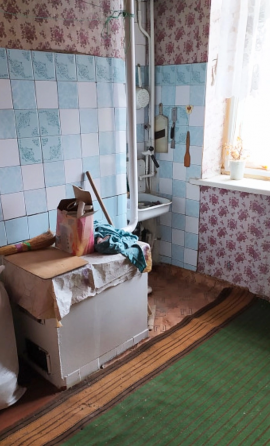 Продажа 2 комн. квартира с Макеевка, Советский р-н, п.21 Шахты (о-р 83 училище) Макеевка
