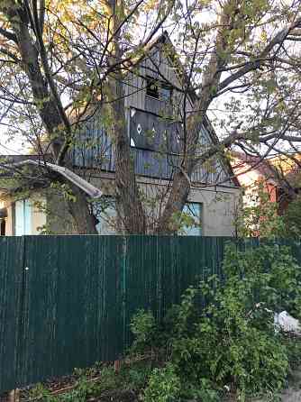 Продам дачу двухэтажную в черте города рядом Текстильщик-света и вода ,госакт 6 сот Донецк