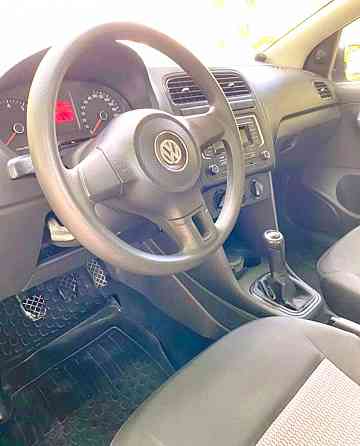 Volkswagen Polo седан 2011 года Макеевка