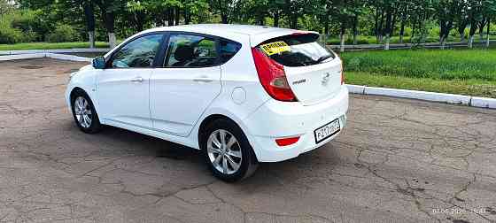 Hyundai Solaris Енакиево