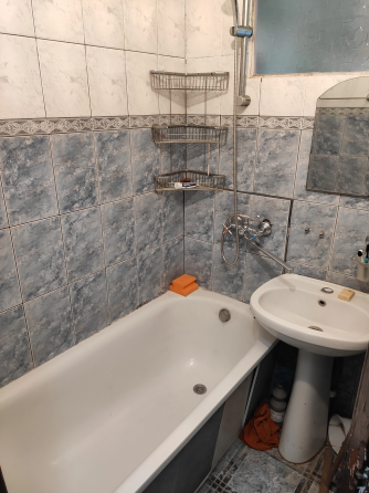 Продается 2-х к. кв. в центре Донецка Донецк