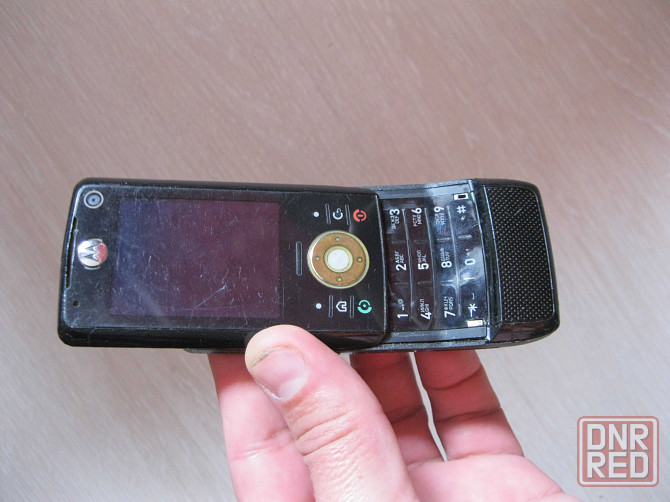 Редкая изгибающаяся при раскладке Motorola W70 Донецк - изображение 1