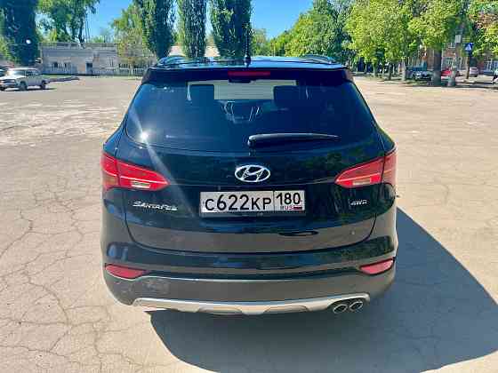 Hyundai Santa Fe . Год 2013. Коробка автомат. Двигатель 2.4 бензин. Харцызск
