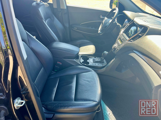 Hyundai Santa Fe . Год 2013. Коробка автомат. Двигатель 2.4 бензин. Харцызск - изображение 8