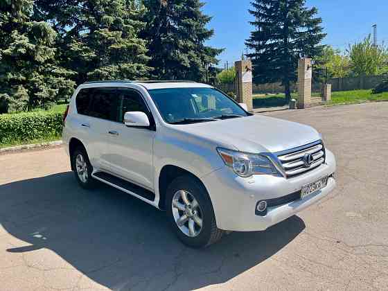 Lexus GX 460. Год 2011. Объем 4.6. Коробка автомат. Пробег 175т. Харцызск