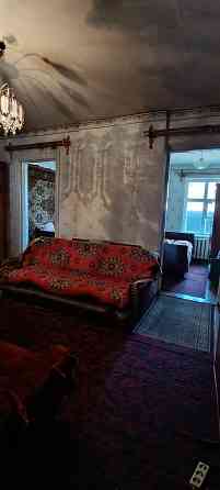 Продам 3-х комн квартиру 40 м² на земле в Пролетарском р-не. Гараж. Огород. Донецк