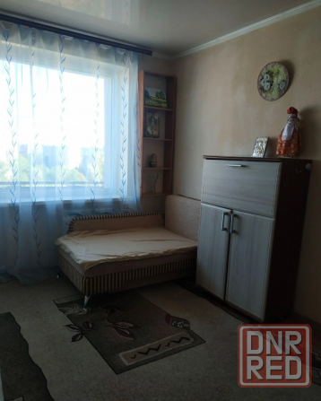 Продажа 1 комн. квартиры, м-н Зелёный Макеевка - изображение 4